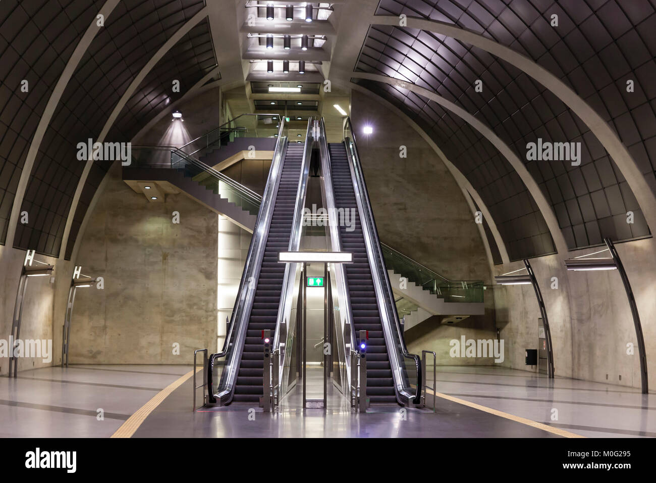 Europa, Deutschland, Köln, U-Bahnstation Heumarkt. Europa, Deutschland, Köln, U-Bahnstation Heumarkt der Nord-Sued Stadtbahn. Stockfoto