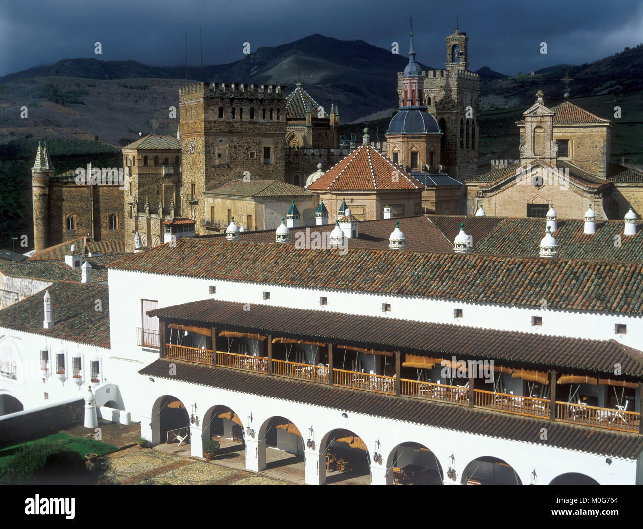 Königliches Kloster Santa María de Guadalupe, Guadalupe, Las Villuercas, Caceres, Extremadura, Spanien, Europa Stockfoto