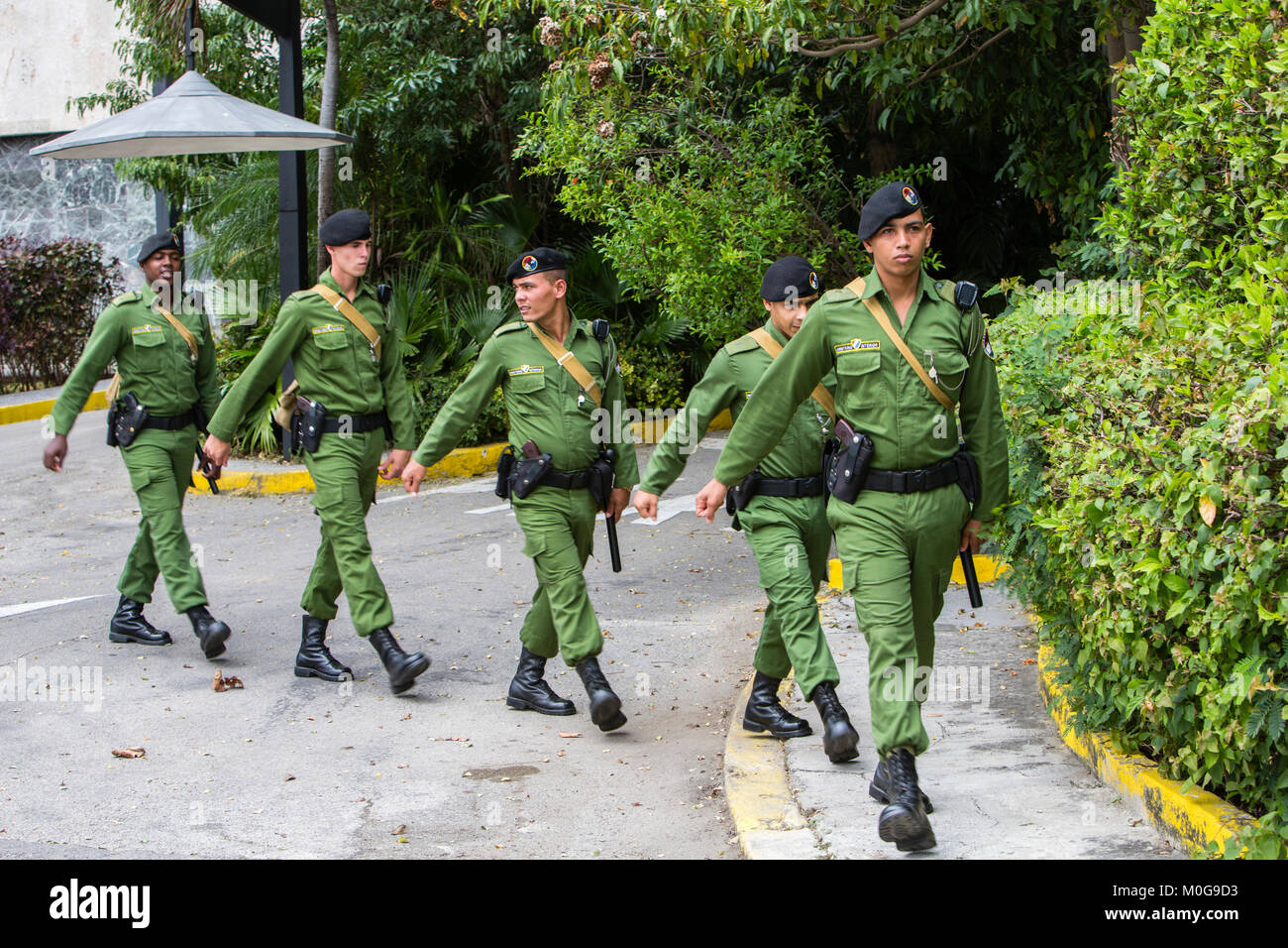 Kubanische Special forces Marching in Formation auf dem Platz der Revolution, Havanna, Kuba Stockfoto