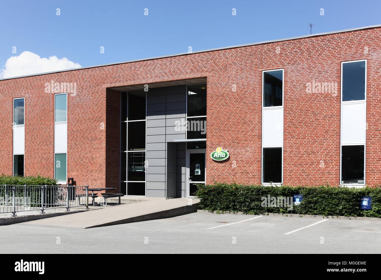 Aarhus, Dänemark - 11. Juni 2016: Arla Foods Bürogebäude. Arla Foods ist eine internationale Genossenschaft in Aarhus, Dänemark Stockfoto