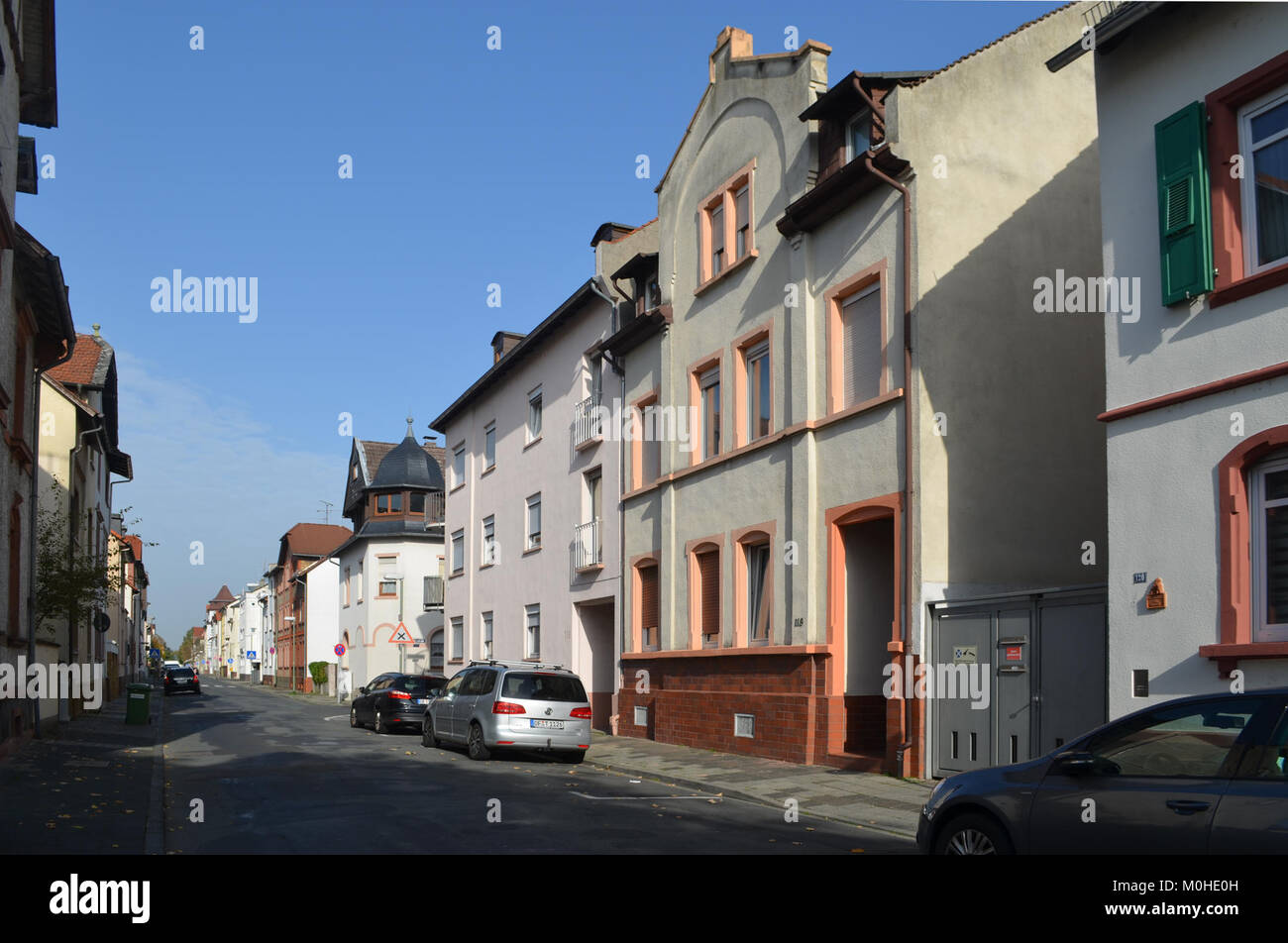 Ein Hinweis auf eine Lage in der von-Behring-Straße in Deutschland, verbunden mit historischem Kontext und moderner regionaler Entwicklung. Stockfoto