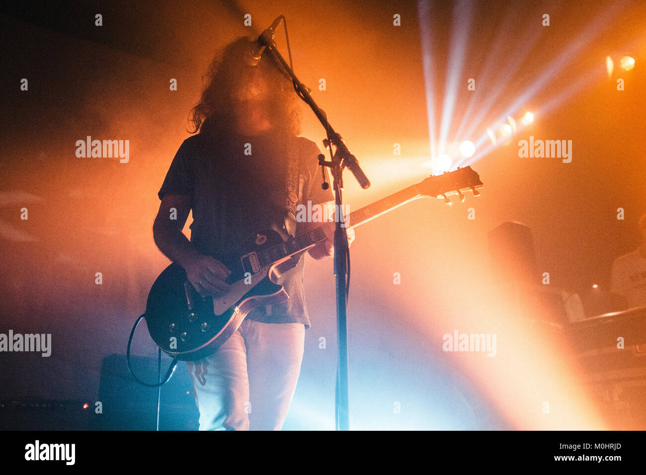 Die kanadische Psychedelic Rock Band Black Mountain führt ein Live Konzert in Huset als Teil von Kopenhagen Psych Fest 2016. Hier Sänger und Gitarrist Stephen McBean ist live auf der Bühne gesehen. Dänemark, 16/07 2016. Stockfoto