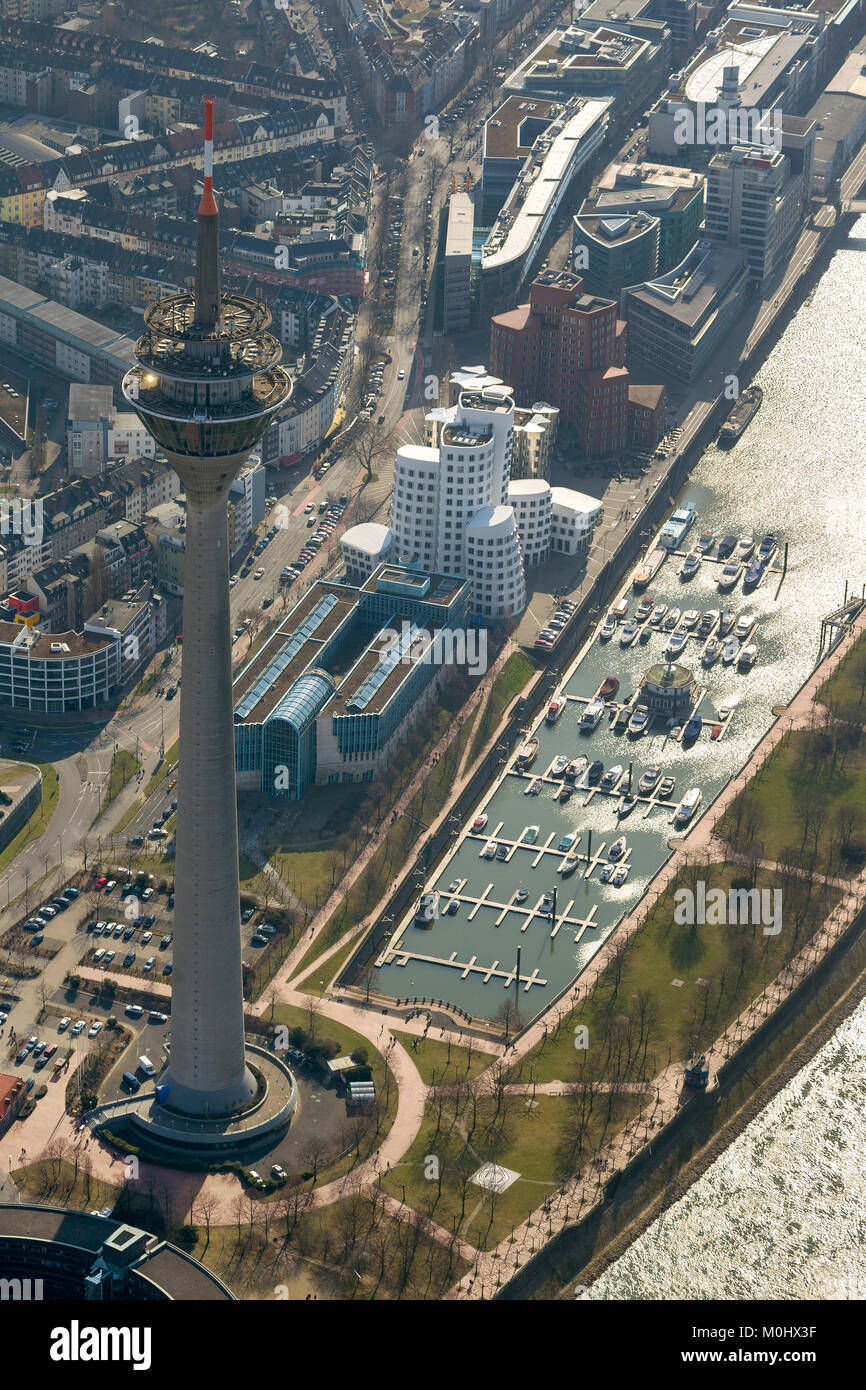 Antenne, Medienhafen, Fernsehturm, Gehry-bauten, Düsseldorf, Rheinland, Nordrhein-Westfalen, Deutschland, Europa, Düsseldorf, Rheinland, Nord Stockfoto