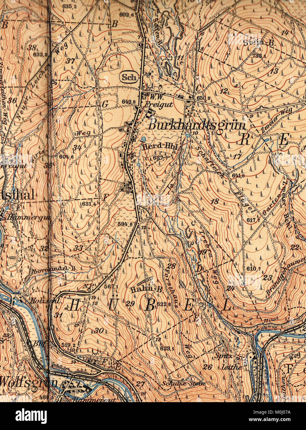Burkhardtsgrün ist ein Ort in Deutschland, und dieser Kartenauszug zeigt die geografischen Details der Region und zeigt die Topographie, das Straßensystem und die wichtigsten Sehenswürdigkeiten der Region. Stockfoto