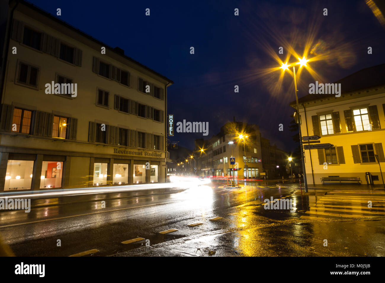 Schweiz, Glarus bei Nacht Stockfoto