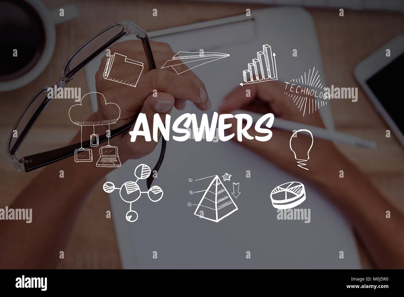 Hand schreiben mit Grafik Overlays Stockfoto