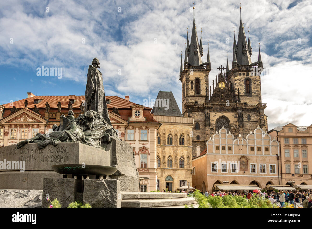 Kirche der Muttergottes vor dem Teyn eine gotische Kirche, die dominiert Altstädter Ring in Prag, Tschechische Republik Stockfoto