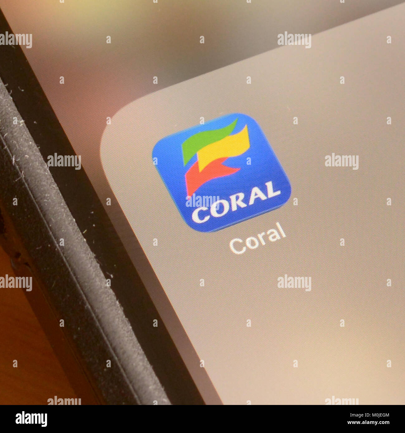 Smart phone Bildschirm angezeigt, der die Coral Buchmacher wetten App oder Anwendung Stockfoto