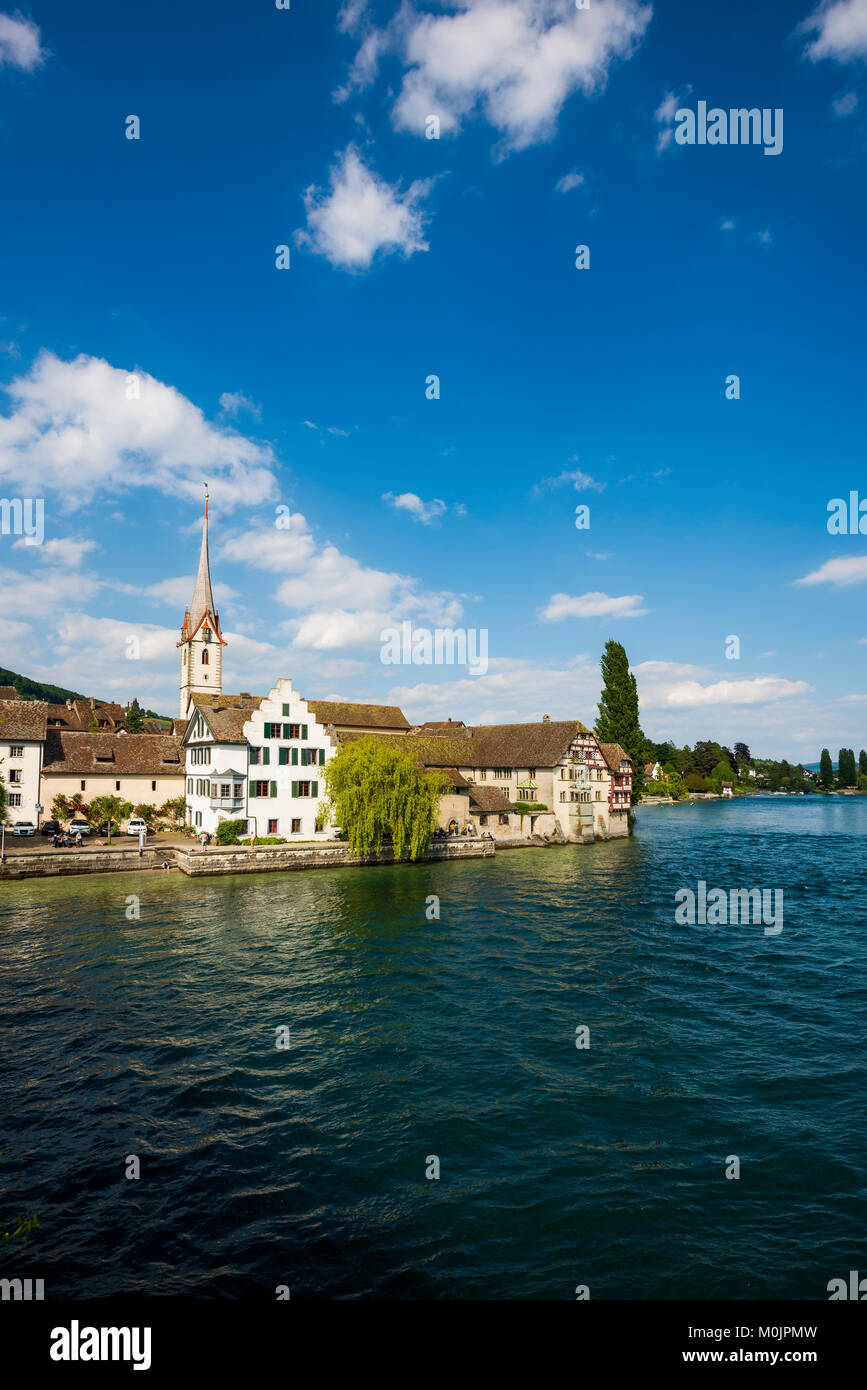 Alte Stadt am Rhein, Blick auf die Stadt mit Kloster St. Georg, Stein am Rhein, Kanton Schaffhausen, Schweiz Stockfoto