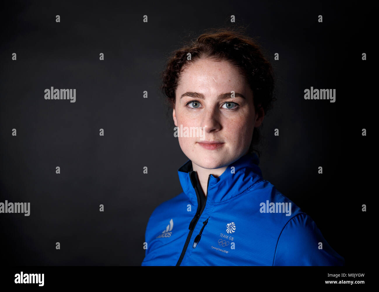 Skelett racer Laura Deas während einer Kitting out Session bei adidas Stockport. Stockfoto