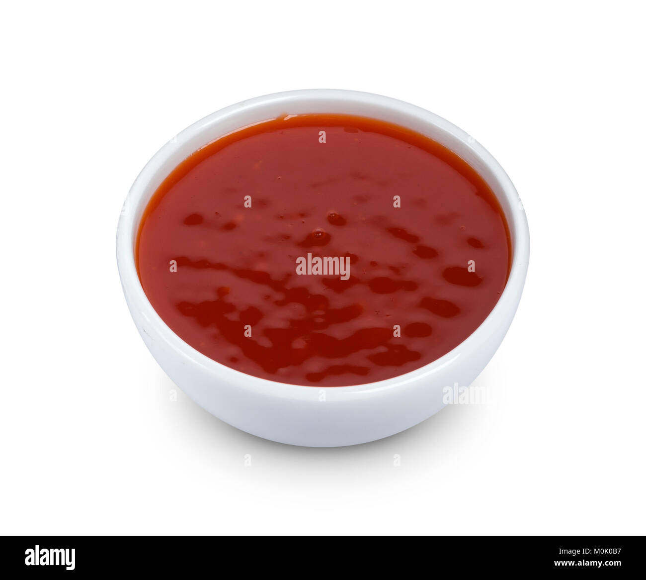Hot Chili Sauce auf weißem Hintergrund Stockfoto