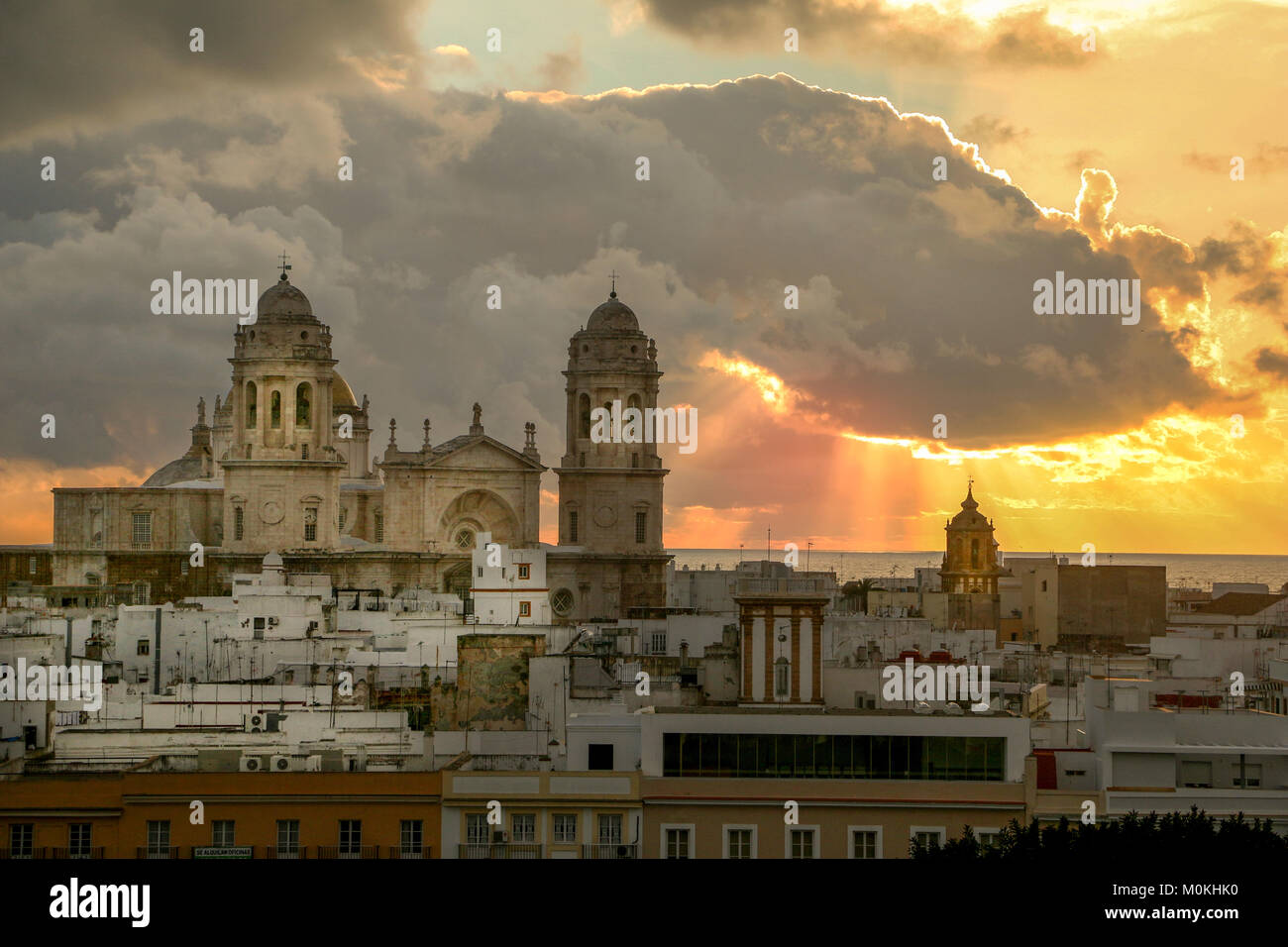 Sonnenaufgang in Cadiz, Spanien Stockfoto