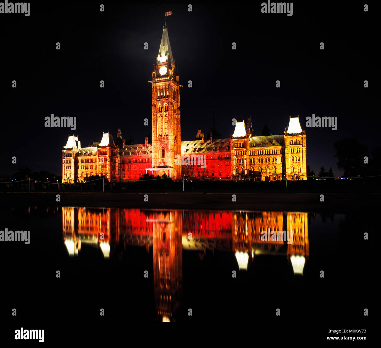 Das Parlamentsgebäude bei Nacht, Ottawa, Ontario, Kanada Stockfoto