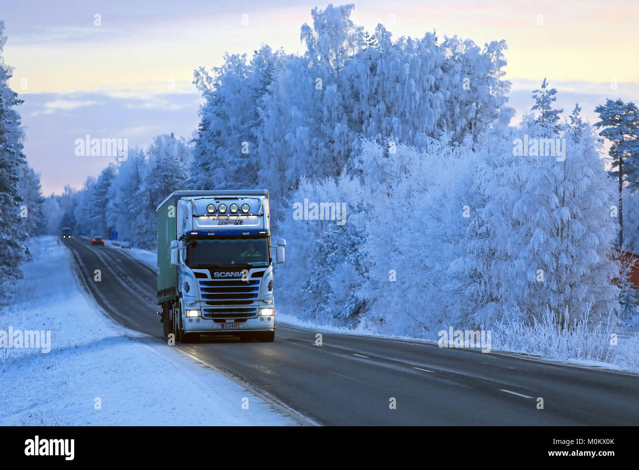 Farben frost -Fotos und -Bildmaterial in hoher Auflösung – Alamy