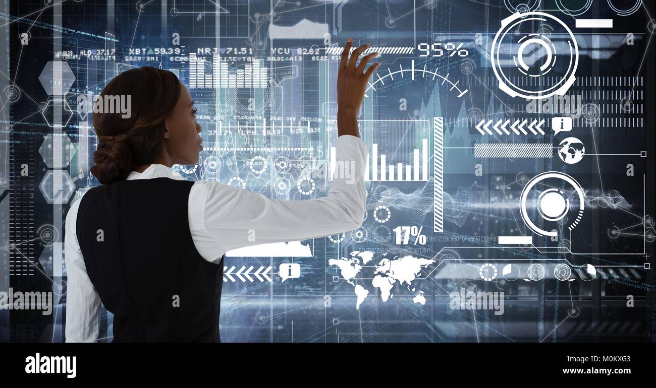 Frau Schnittstelle in die digitale Domäne Hintergrund Stockfoto