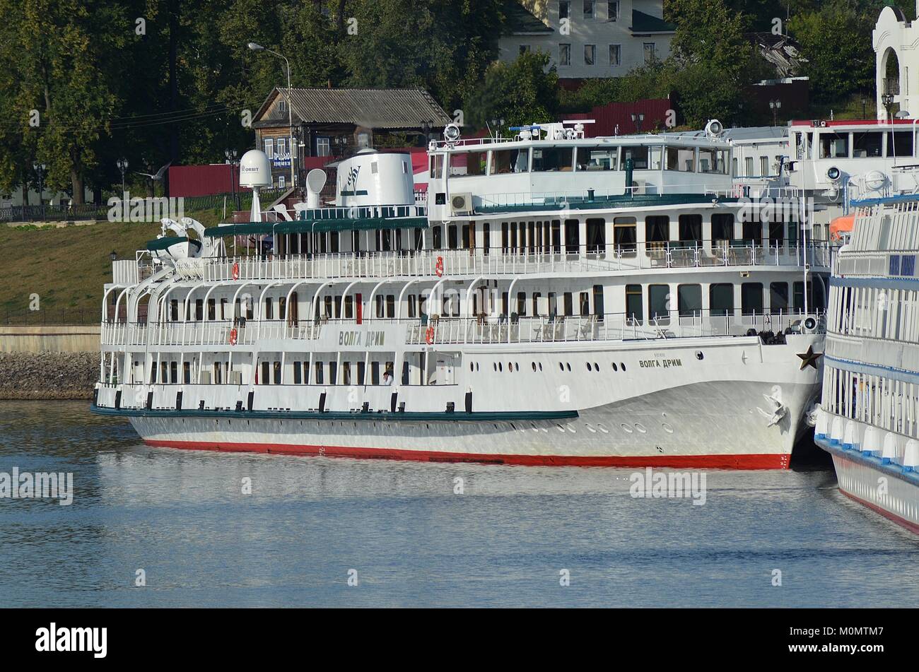 Wolga KREUZFAHRT BOOT "VOLGA DREAM" in UGLITSCH Stockfoto