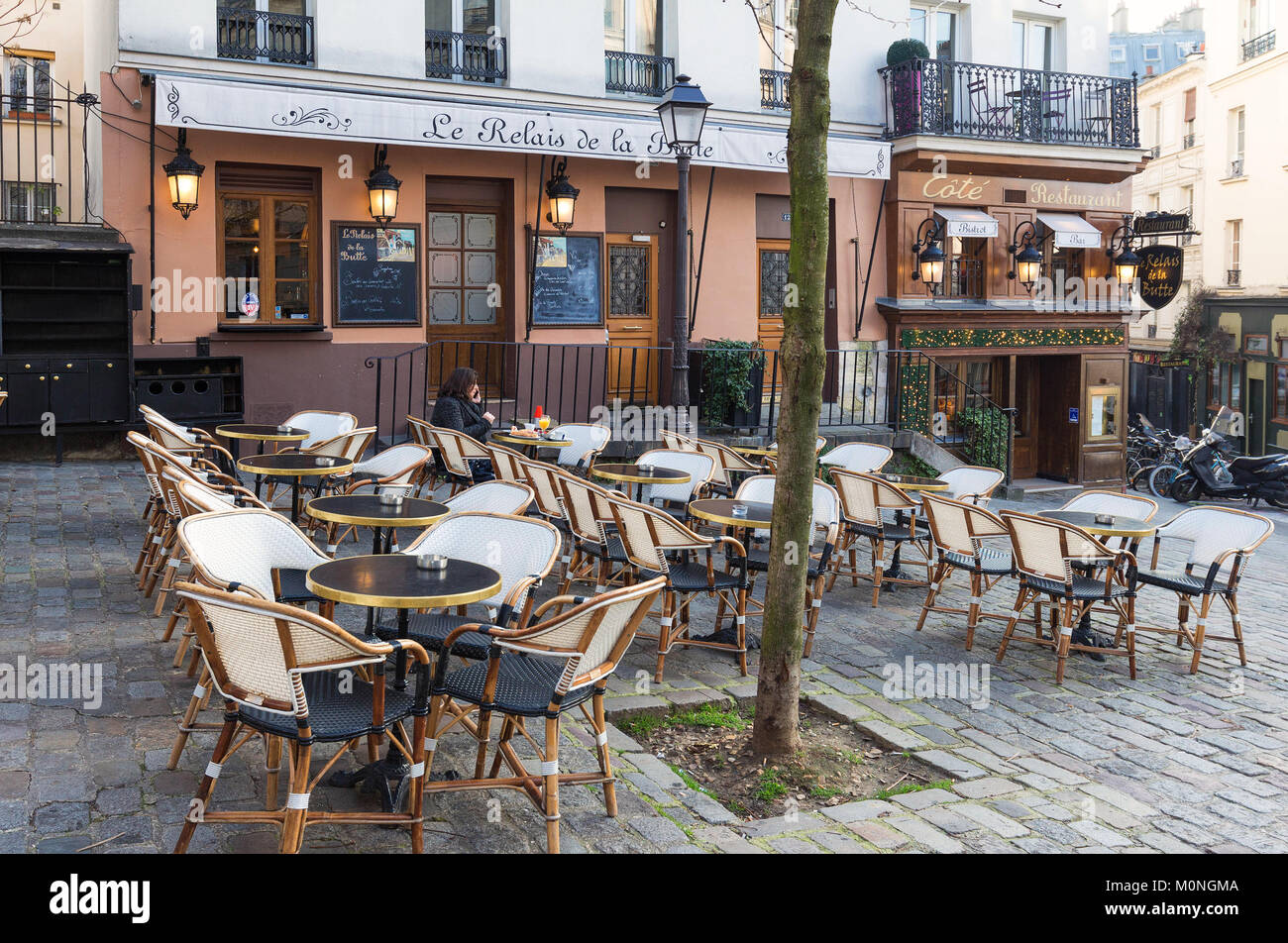 Das Relais de la Butte Montmartre ist historischen Restaurant in der Gegend von Paris, Frankreich. Stockfoto