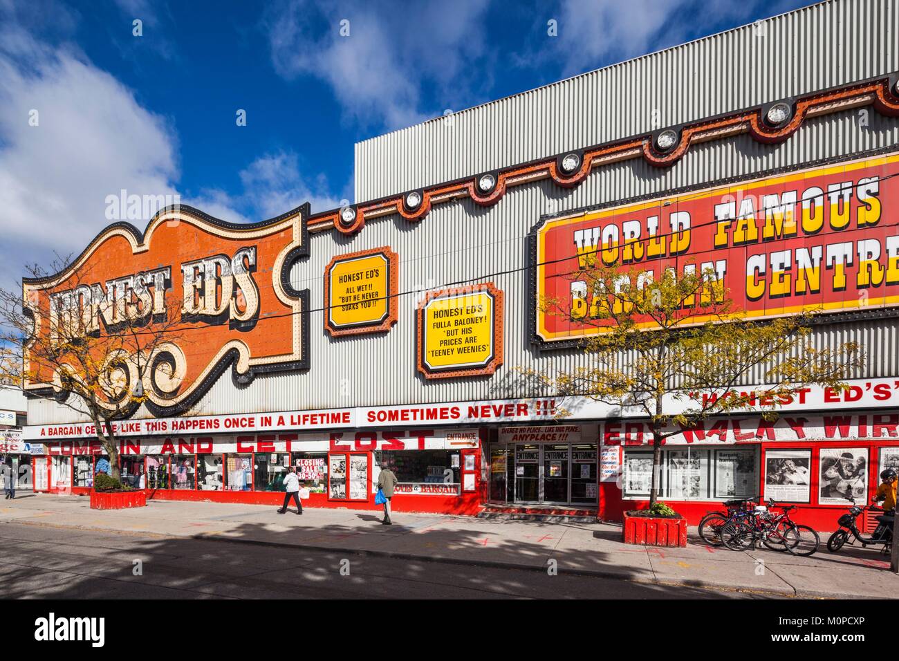 Kanada, Ontario, Toronto, ehrlich Eds, berühmten Store auf der Bloor Street West Stockfoto