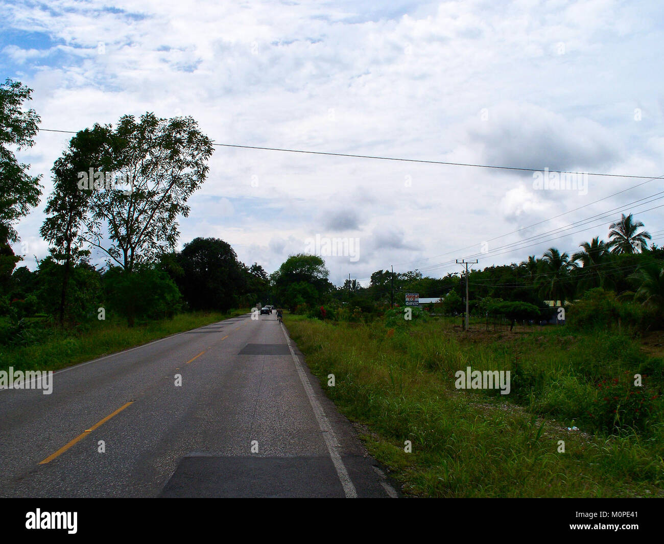 Carretera Panamericana en Costa Rica Puntarenas entre Neily y Paso Canoas cerca la frontera de panama Stockfoto