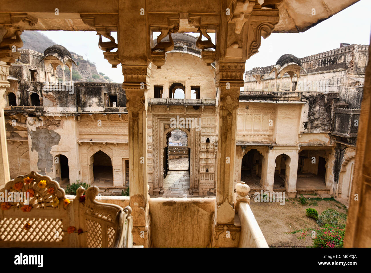 Innenraum der atmosphärischen Bundi Palace, Rajasthan, Indien ruiniert Stockfoto