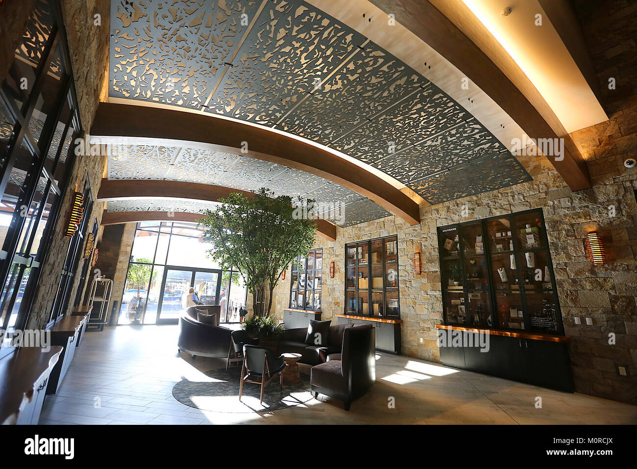 Napa, CA, USA. 19 Jan, 2018. Die Lobby des Archer Hotel in Downtown Napa. Credit: Napa Senke-Register/ZUMA Draht/Alamy leben Nachrichten Stockfoto