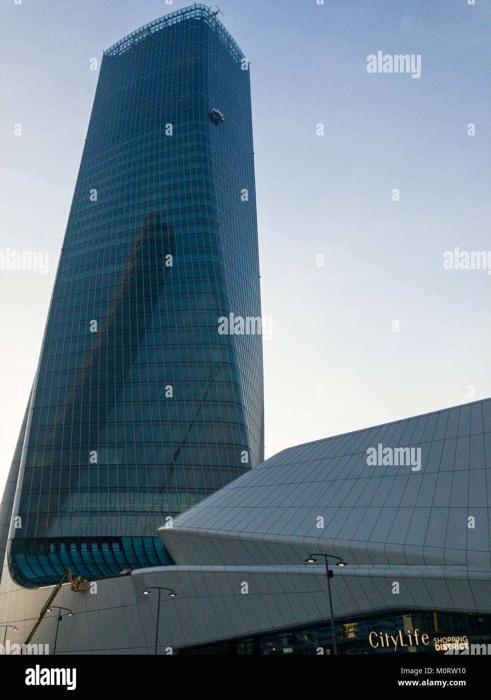 Generali Tower, Lo Storto, den Twisted ist ein Wolkenkratzer von Mailand, Italien. 23. Januar 2018. Die Architektin Zaha Hadid. Warping Form Stockfoto