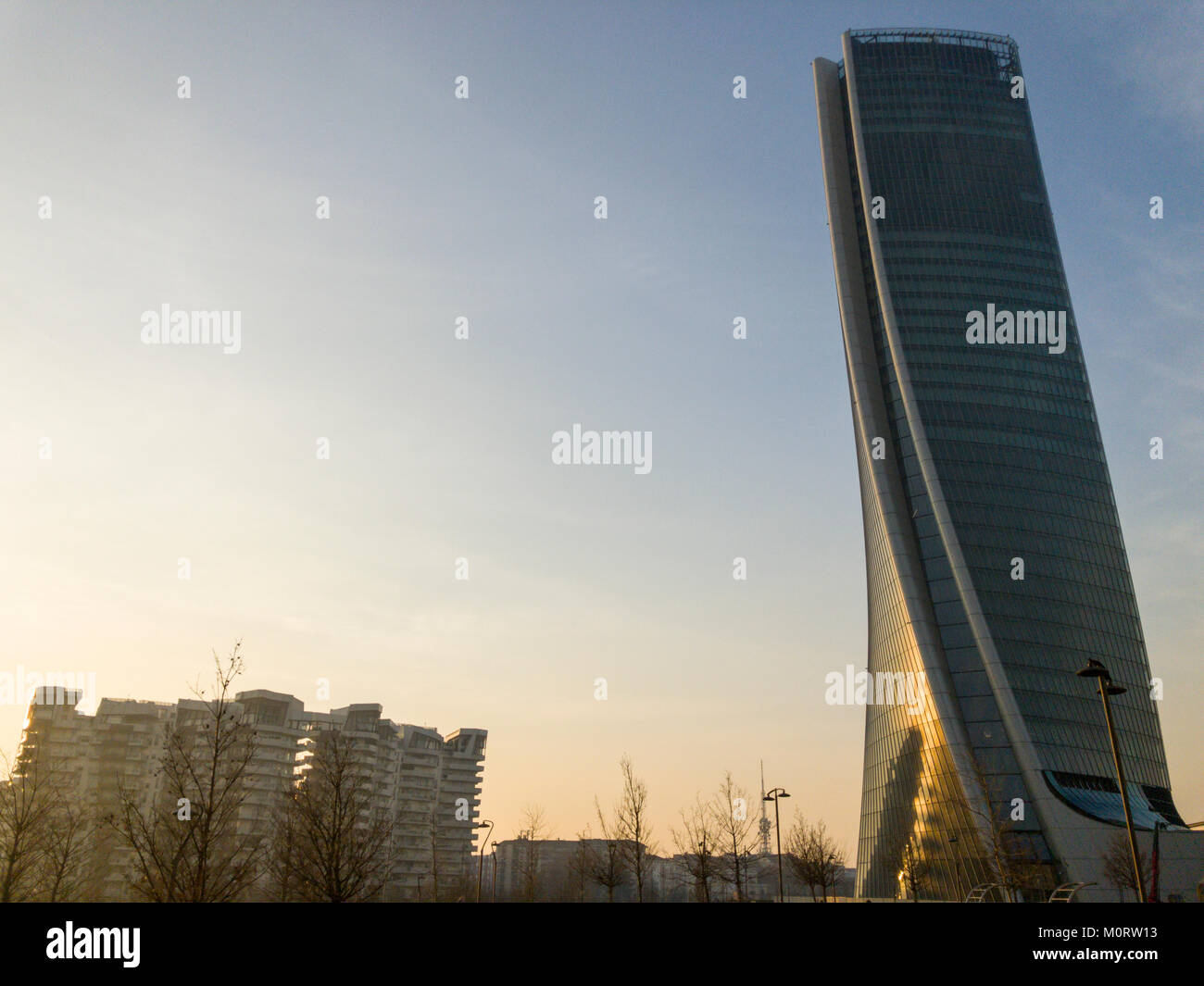 Generali Tower, Lo Storto, den Twisted ist ein Wolkenkratzer von Mailand, Italien. 23. Januar 2018. Die Architektin Zaha Hadid. Warping Form Stockfoto