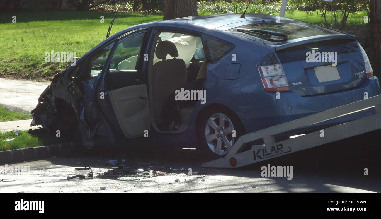 Verkehrsunfall niemand verletzt der Airbags Stockfoto