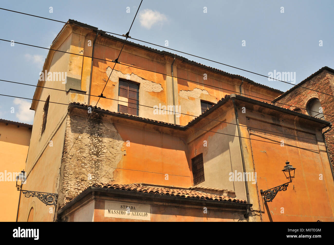 Altes Gebäude auf der Strada Massimo D'Azeglio, Parma, Italien Stockfoto
