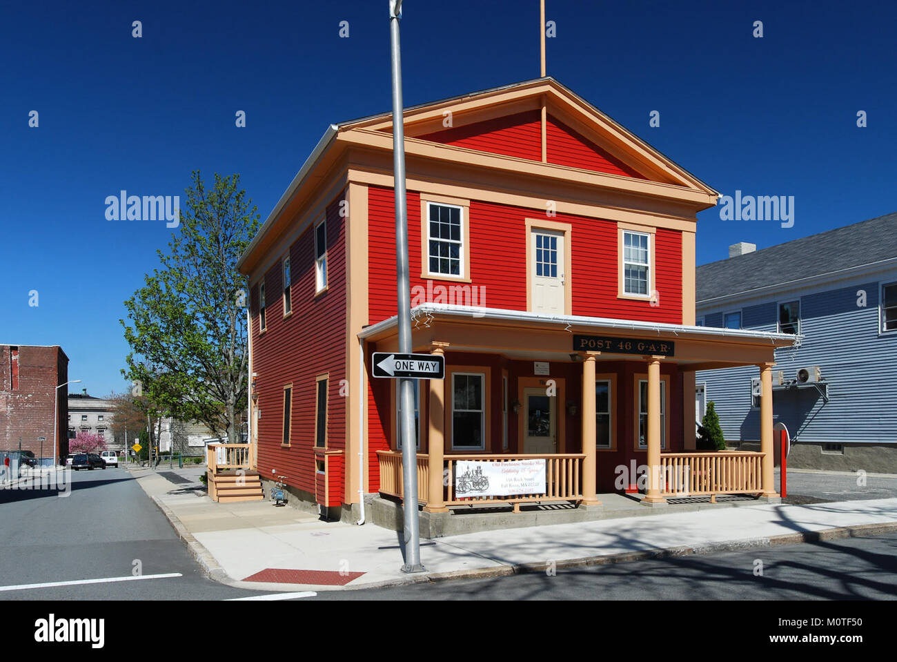 Die Cataract Engine Company No. 3 ist eine historische Feuerwehrstation in den Vereinigten Staaten, die für ihre Bedeutung bei der Entwicklung von Feuerwehrdiensten und ihre Rolle in der Gemeinde bekannt ist. Stockfoto