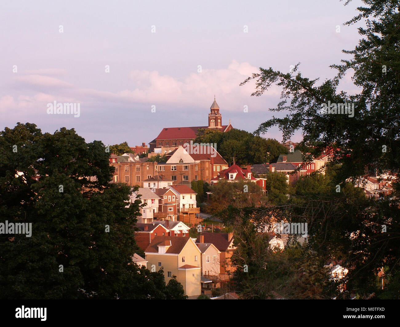 Carrick, Pittsburgh, von der Südseite Friedhof gesehen, 2014-08-06 Stockfoto