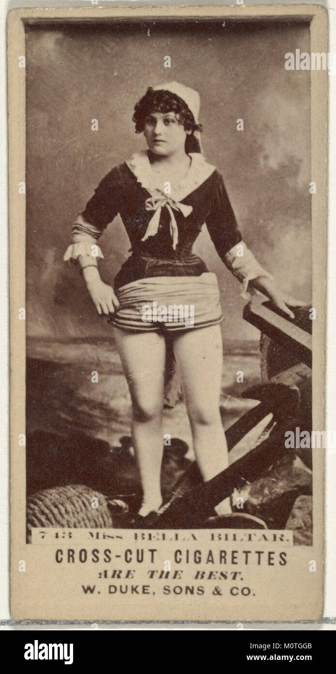 Card Number 743 zeigt Miss Bella Biltar, eine Schauspielerin aus der Serie Schauspieler und Schauspielerinnen, die von Duke Sons & Co. Als Werbeartikel für Cross Cut Zigaretten im frühen 20. Jahrhundert herausgegeben wurde. Stockfoto