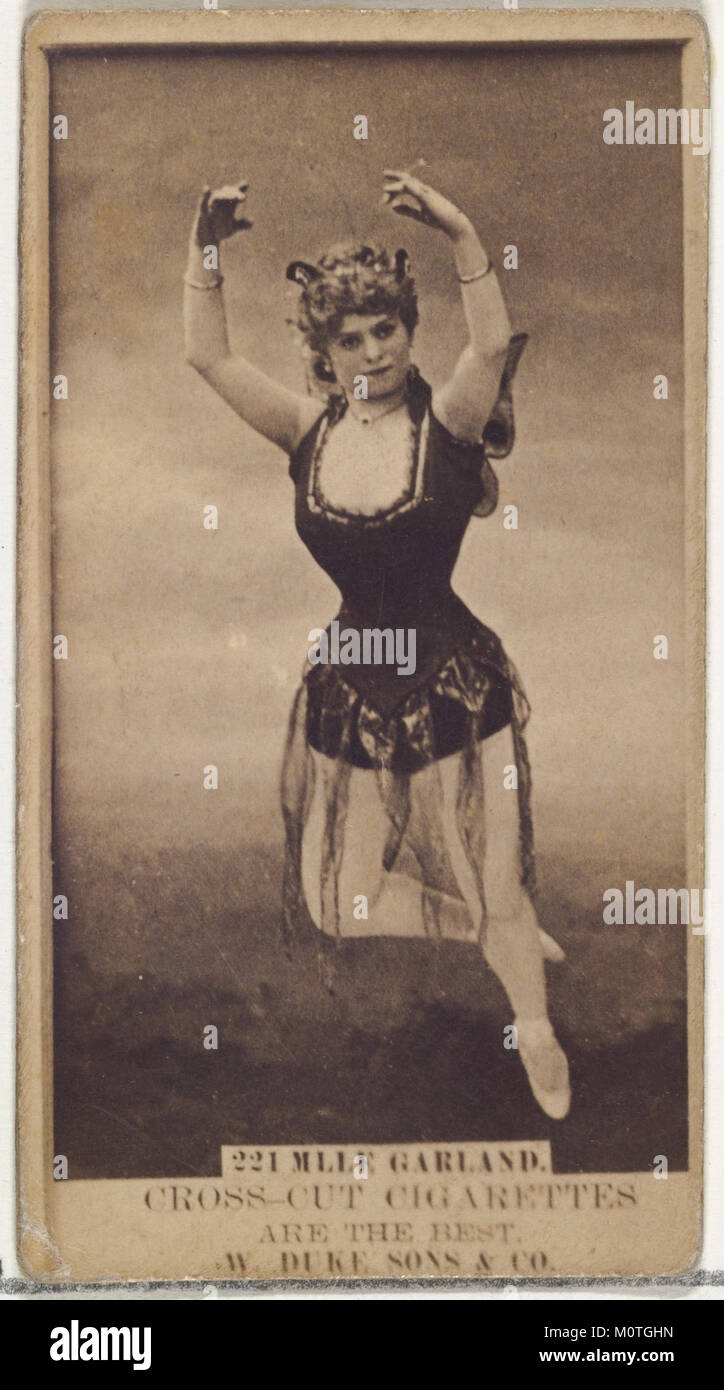 Karte Nummer 221 enthält Mlle. Garland aus der Serie „Schauspieler und Schauspielerinnen“ (N145-3). Diese Werbekarte, die von Duke Sons & Co. Für Cross Cut Cigarettes ausgestellt wurde, stellt eine historische Marketingaktion in der Werbung des frühen 20. Jahrhunderts dar. Stockfoto