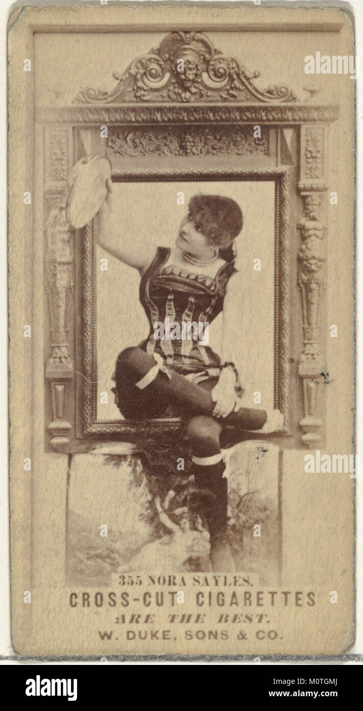 Diese Karte mit Nora Sayles aus der Schauspielerserie Duke Sons & Co. Wurde Anfang des 20. Jahrhunderts herausgegeben, um Cross Cut Zigaretten zu fördern. Es ist Teil der Sammlung der MET. Stockfoto