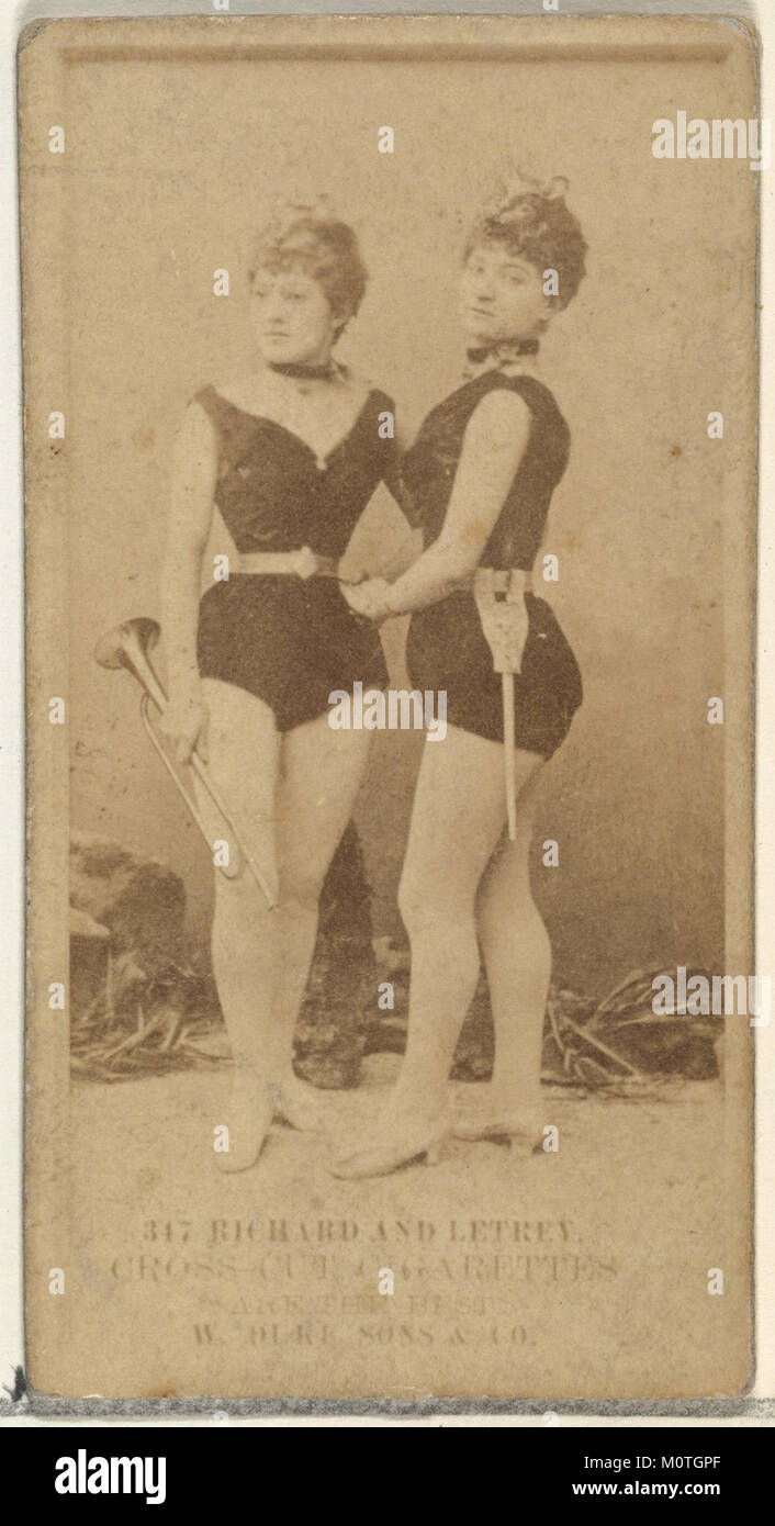 Diese Karte zeigt die Schauspieler Richard und Letrey aus der Serie Actors and Actress, die im frühen 20. Jahrhundert von Duke Sons & Co. Herausgegeben wurde. Die Karte war Teil einer Werbeaktion für Cross Cut Zigaretten, ein historisches Sammlerstück. Stockfoto