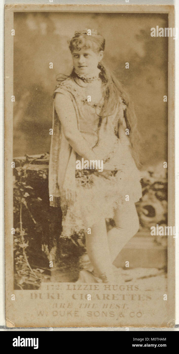 Card Number 172 enthält Lizzie Hughes, Teil der Schauspielerserie, die im frühen 20. Jahrhundert von Duke Sons & Co. Herausgegeben wurde. Die Serie wurde verwendet, um Duke Zigaretten zu fördern, die die Populärkultur der damaligen Zeit widerspiegelten. Stockfoto