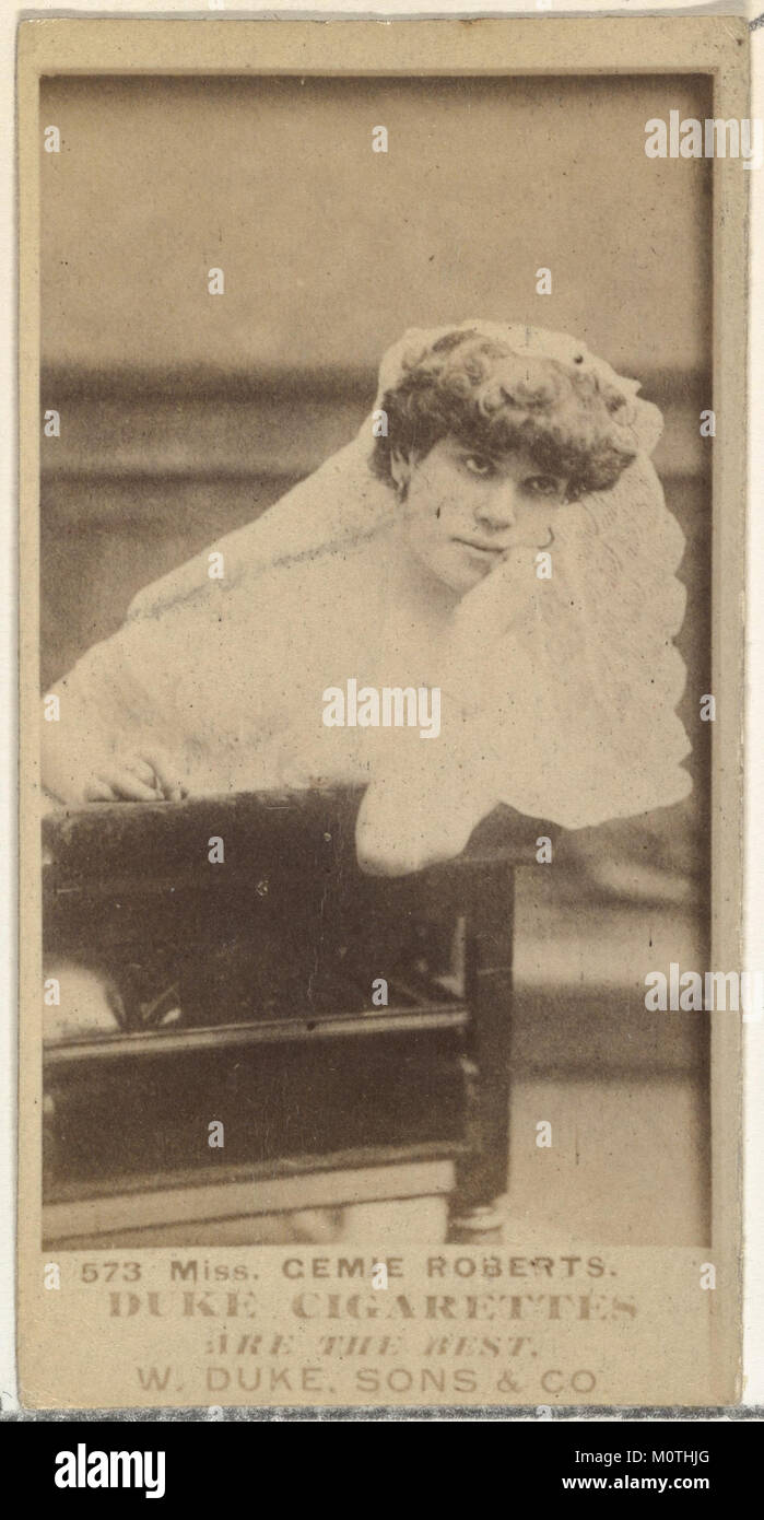 Card Nummer 573, Miss Cemie Roberts, von den Schauspielern und Schauspielerinnen Serie (N 145-7) durch Herzog Söhne & Co. erteilt Herzog Zigaretten MET DP 840492 zu fördern. Stockfoto