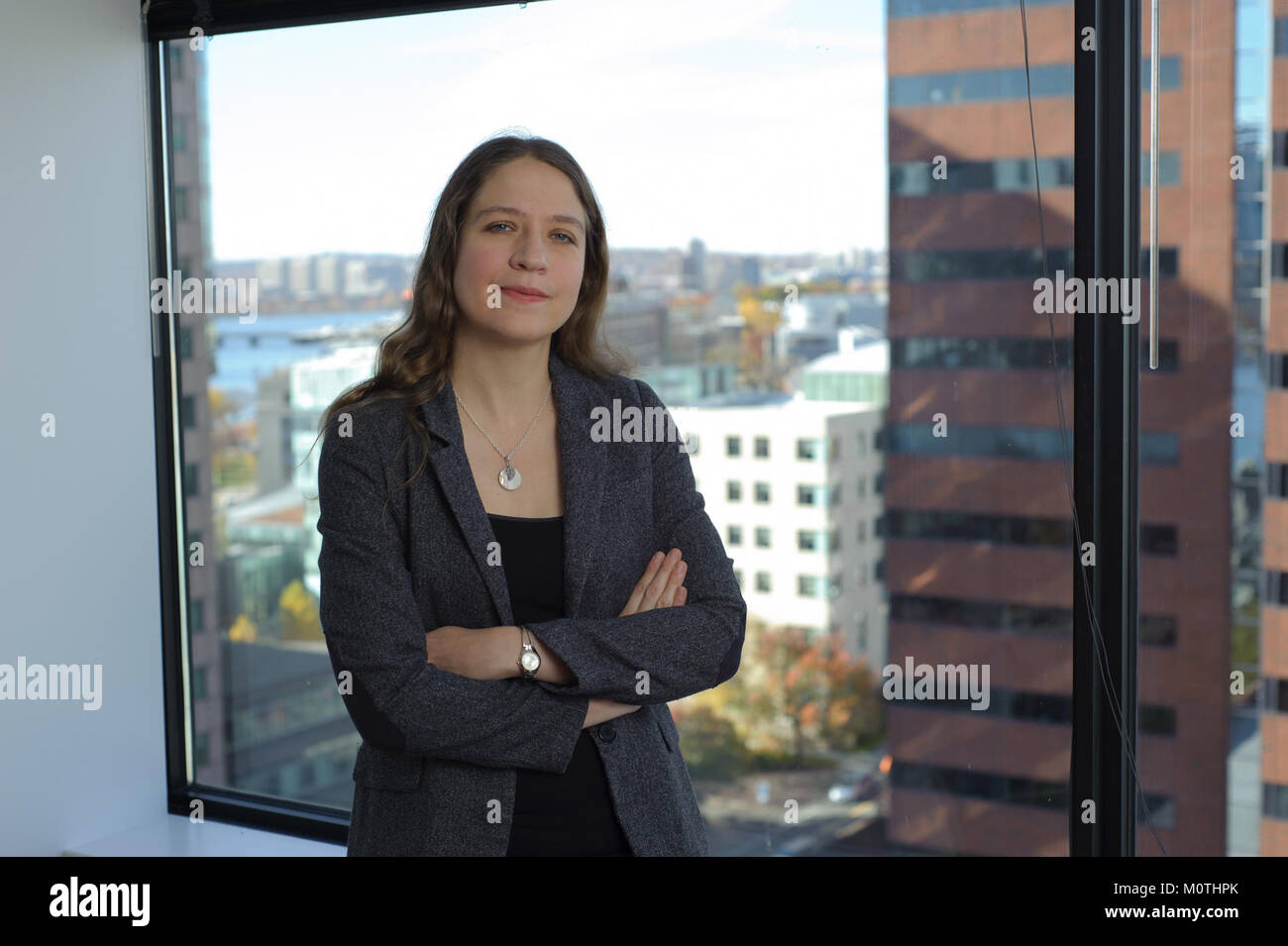 Porträt von Catherine Havasi, CEO von Luminoso, einem Unternehmen, das sich auf die Verarbeitung natürlicher Sprache und KI-gesteuerte Textanalyse spezialisiert hat. Stockfoto