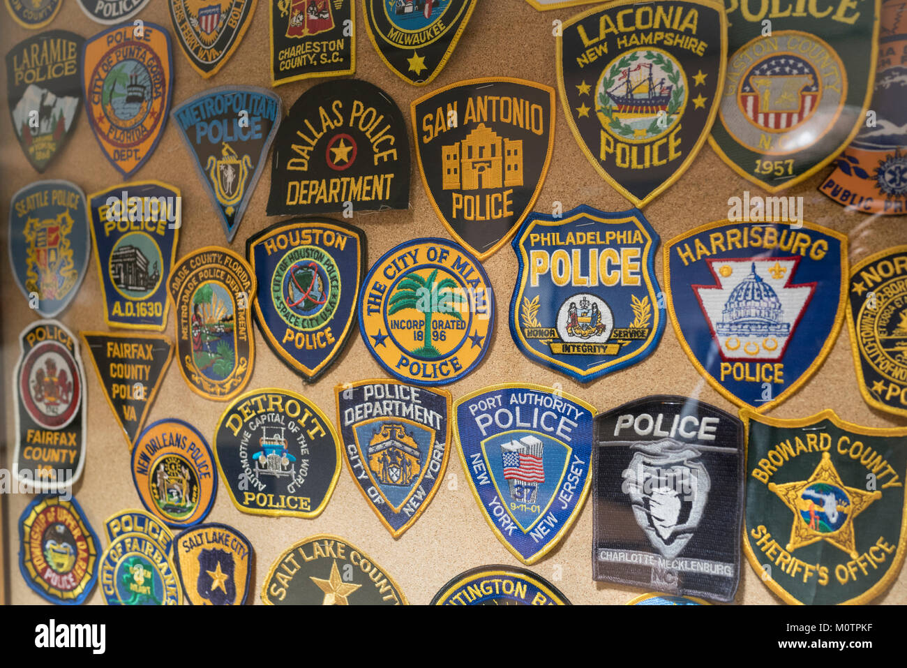 Polizei Embleme aus dem ganzen Land in Takoma Park, MD Polizei Abt. Stockfoto