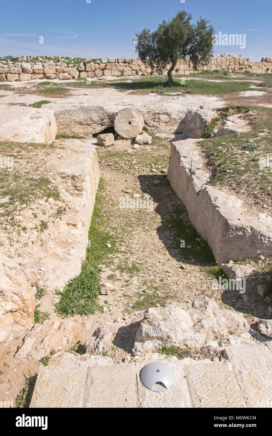 Beerdigung Höhle in der antiken Stadt Susya in Israel. Stockfoto