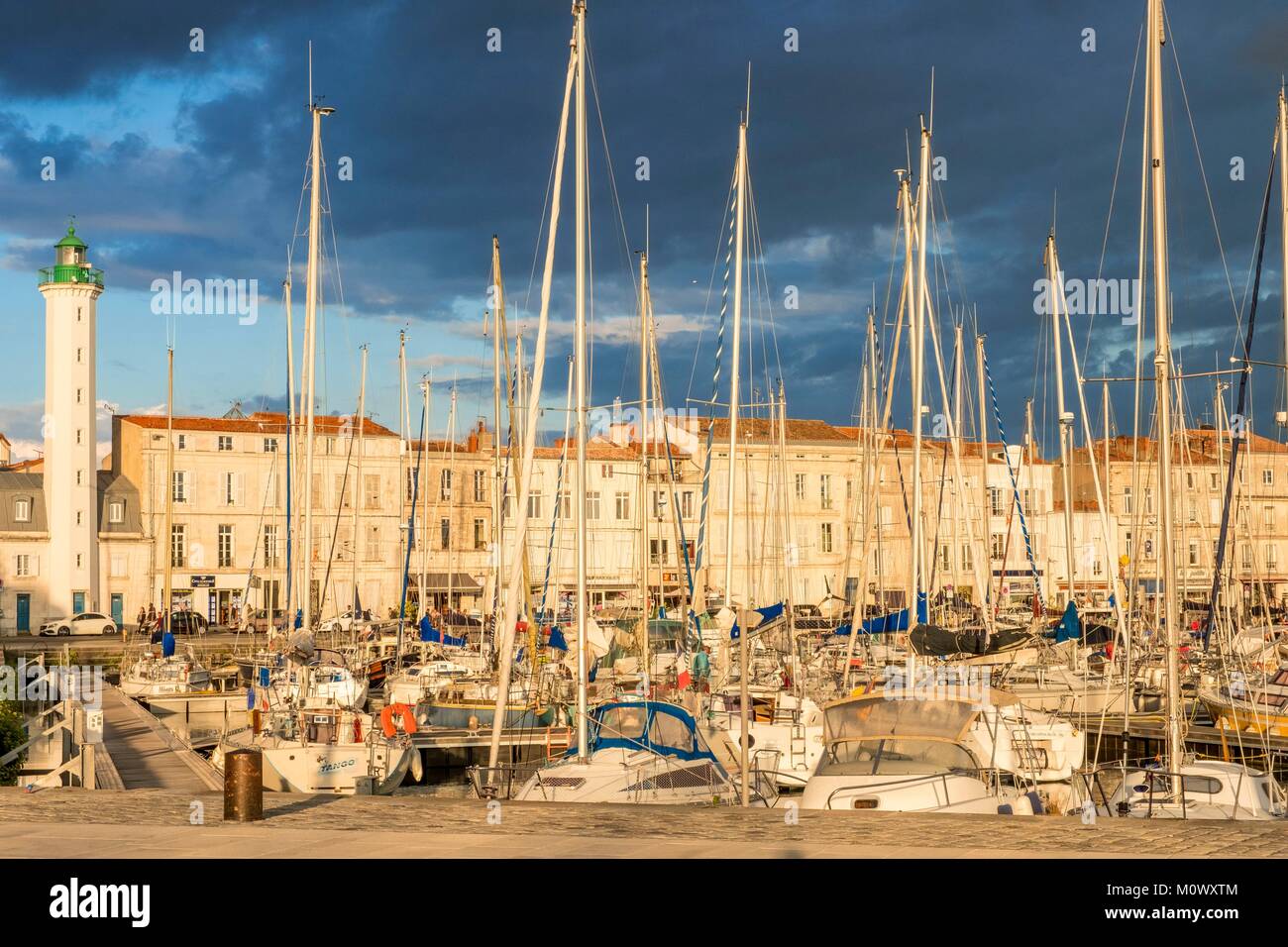 Frankreich, Charente Maritime, La Rochelle, floating Becken des alten Hafens Stockfoto