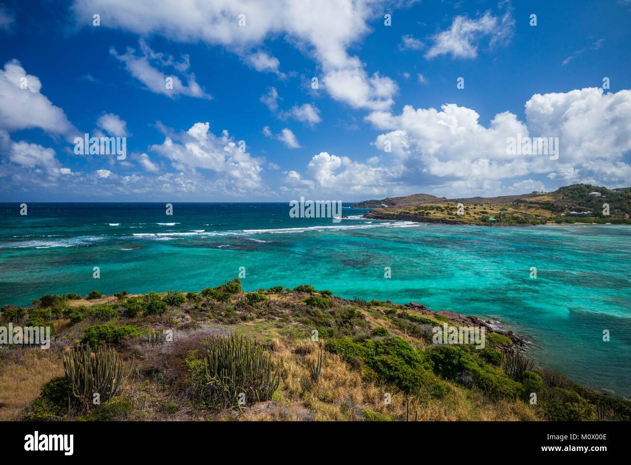 Französische Antillen, St-Barthelemy, Grand Cul-de-Sac, erhöhten Blick auf die Anse du Grand-Cul-de-Sac Bay Stockfoto