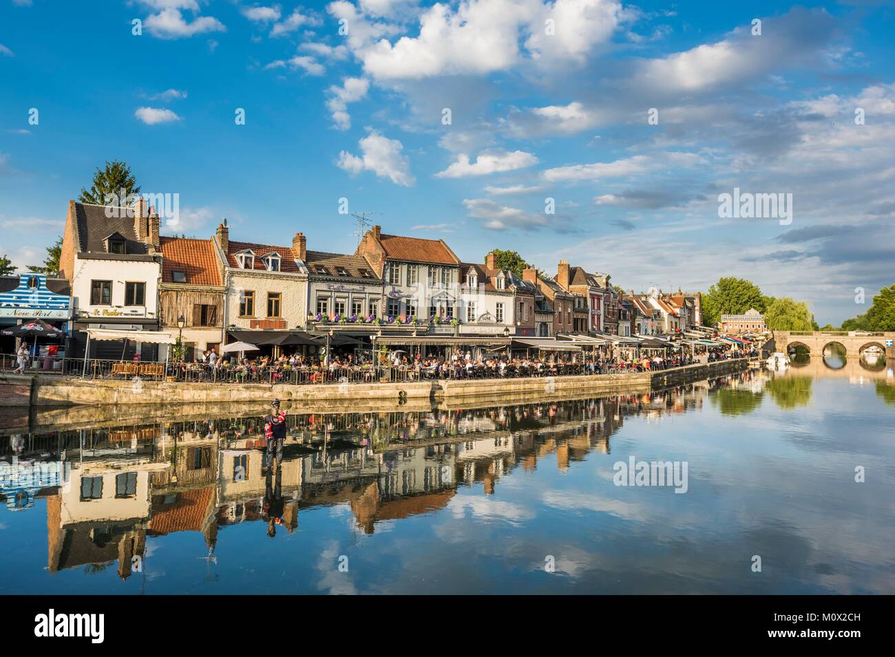 Frankreich, Picardie, Amiens, Saint Leu Bezirk, Quai Belu am Ufer des Flusses Somme Stockfoto