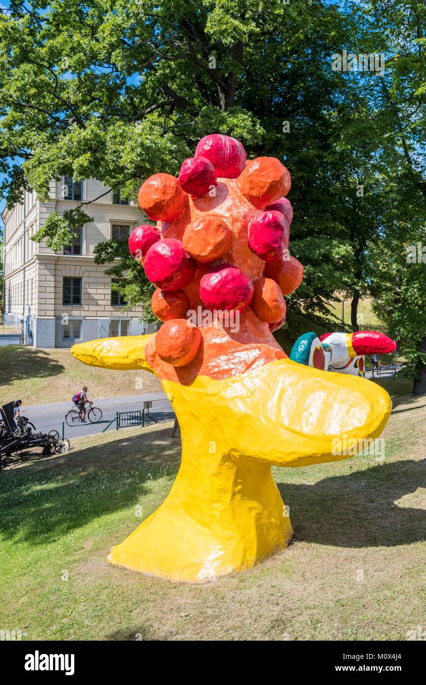 moderne kunst im garten, schweden, stockholm, insel skeppsholmen, niki de saint phalle satues, Design ideen