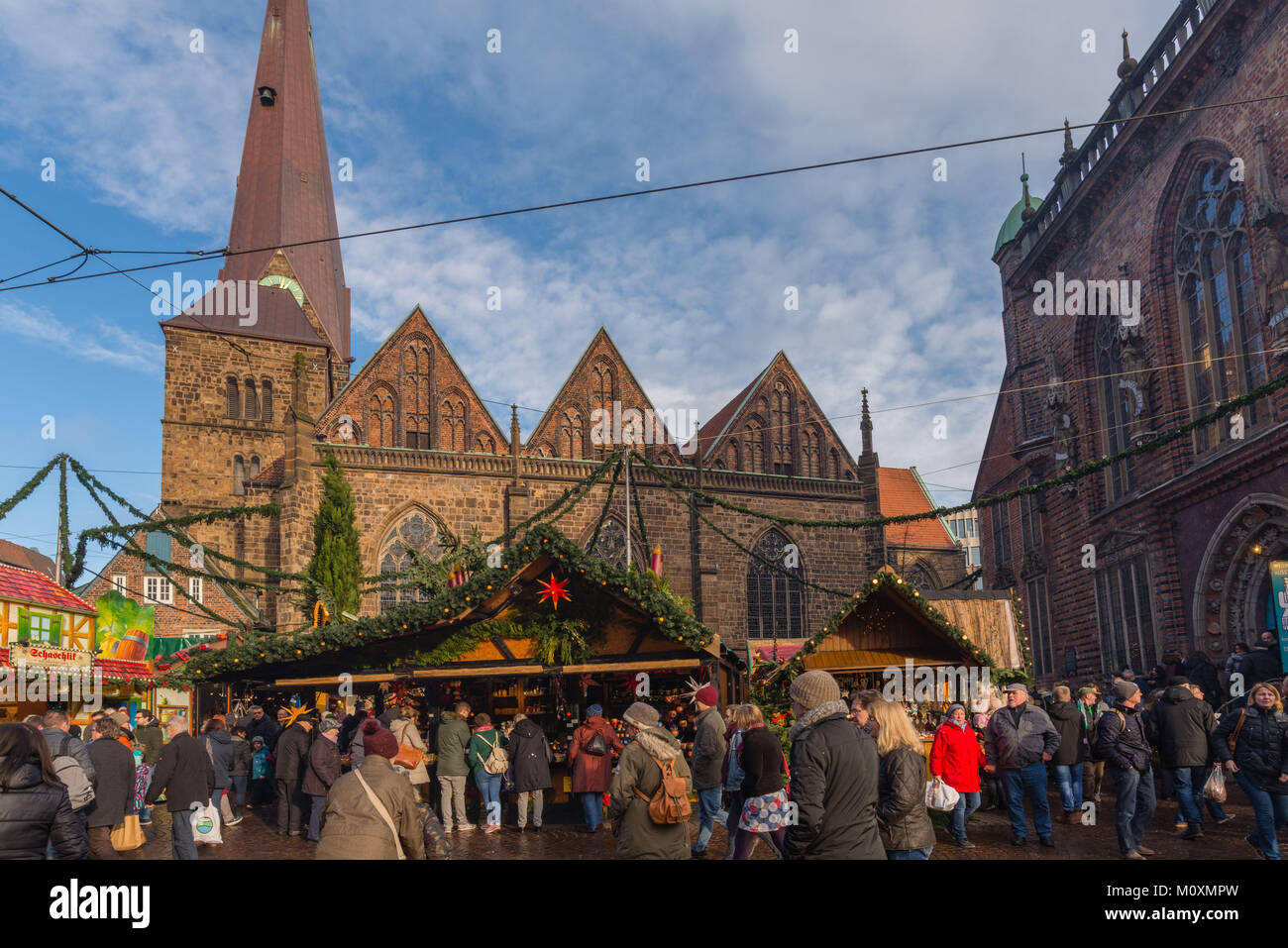 Weihnachtsmarkt, Marktplatz im Zentrum der Stadt, in der Kirche der Muttergottes, Bremen, Deutschland, Europa Stockfoto