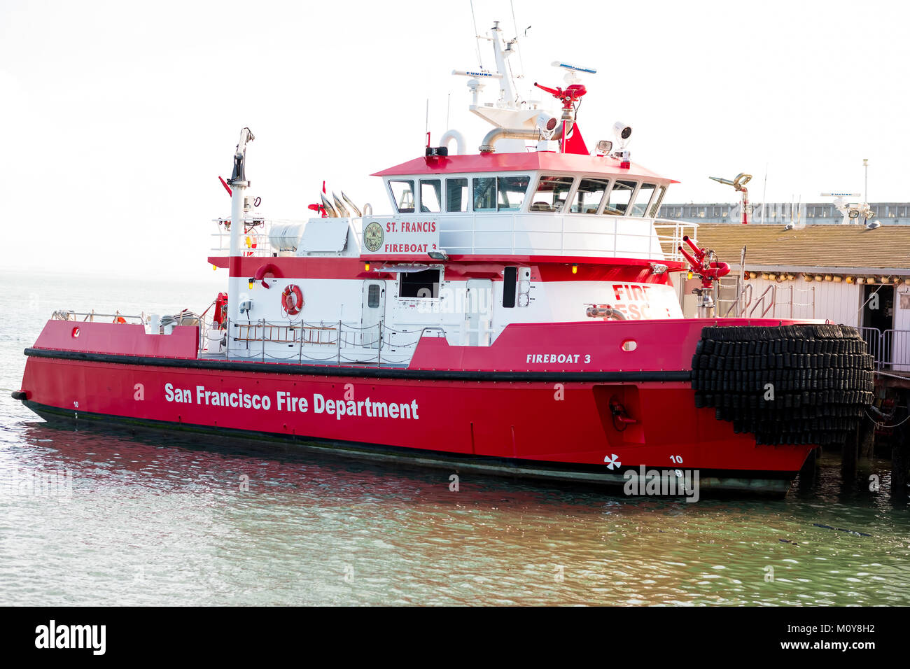 San Francisco Feuerwehr Feuerlöschboot Stockfoto