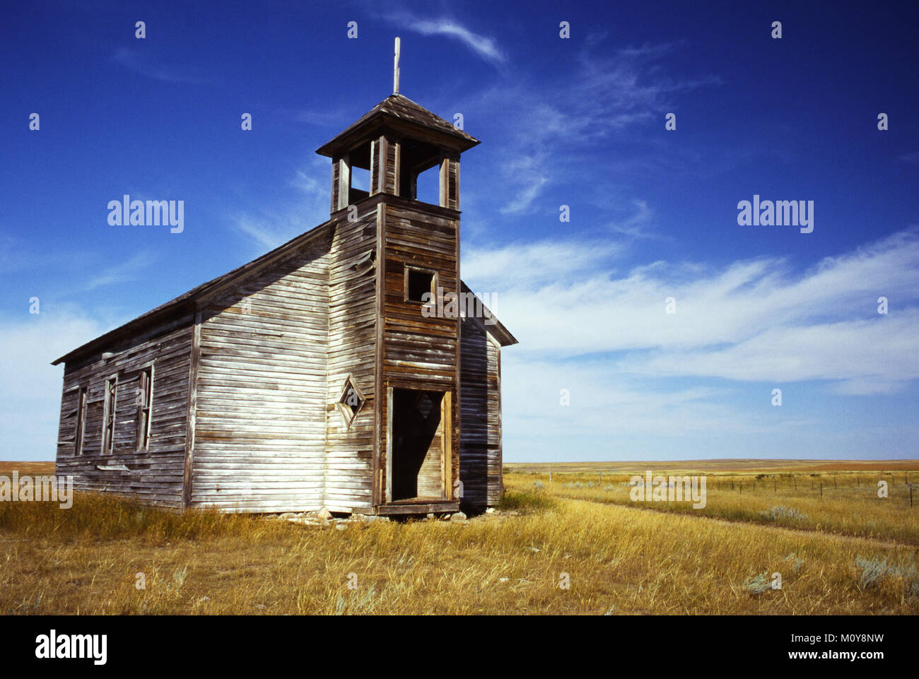 Ruine einer verlassenen Kirche in Alberta, Kanada. Stockfoto