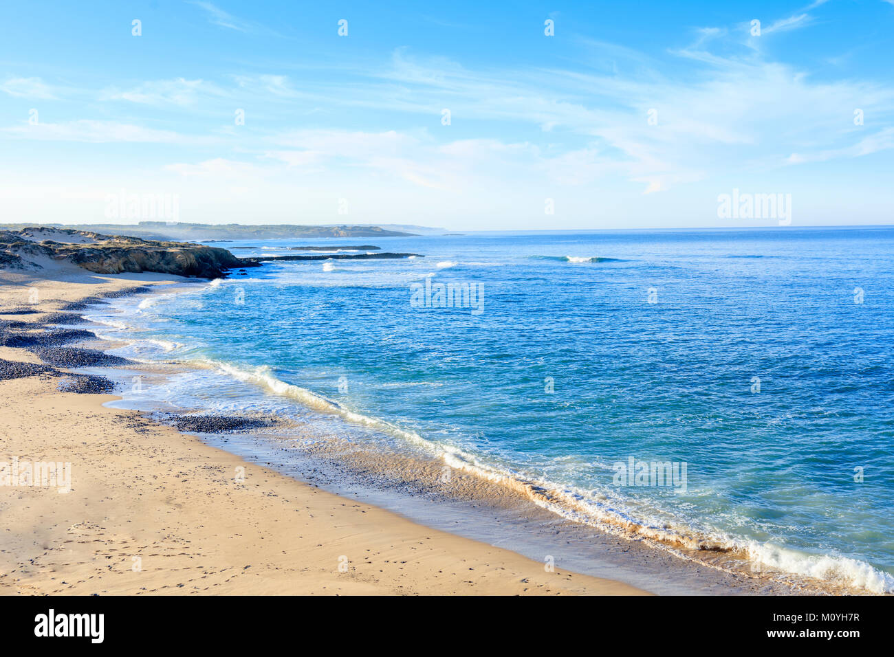 Strand im Naturpark Südwest-Alentejo und Costa Vicentina, auf der Alentejo Küste in der Nähe von Vila Nova de Milfontes Stockfoto