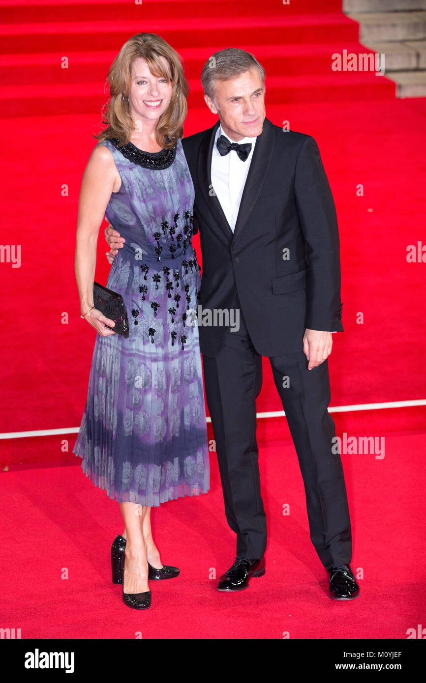 London, UK, 26. Oktober 2015, Christoph Waltz nimmt die Weltpremiere des pectre' in der Royal Albert Hall. Mariusz Goslicki/Alamy Stockfoto