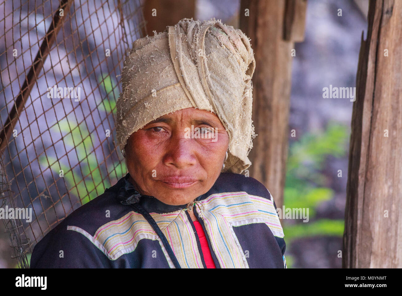 Porträt der Lahu Bergvolk Frau, Provinz Tak, Thailand Stockfoto